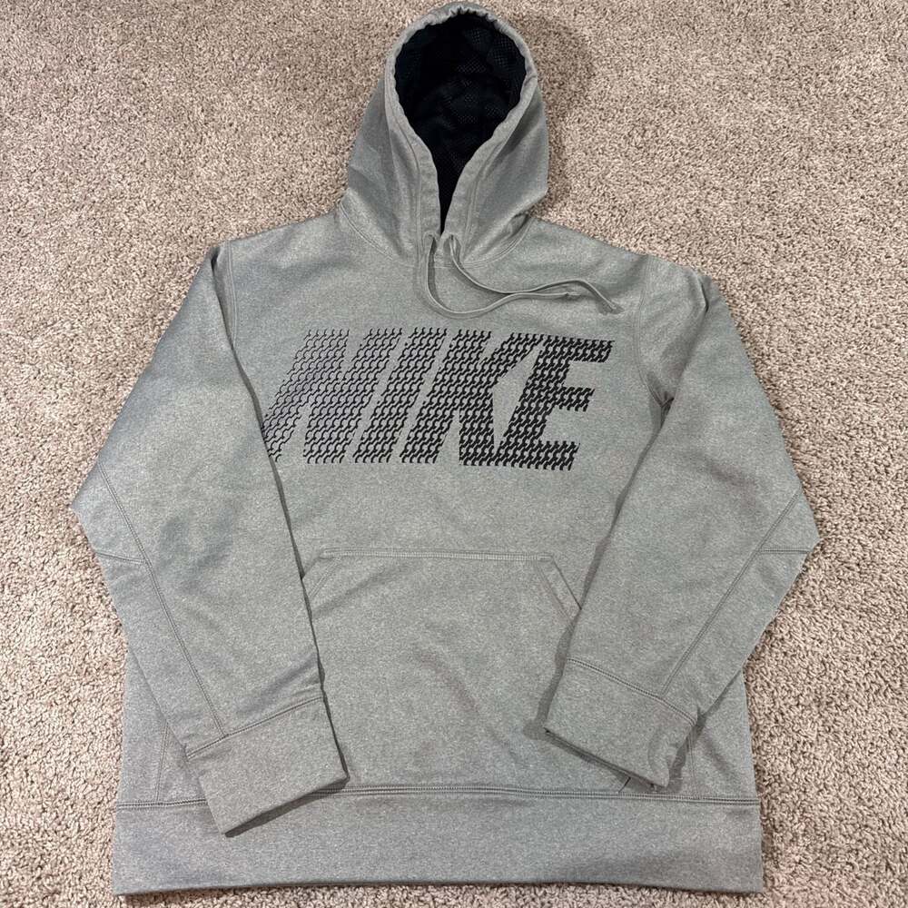 Nike Therma Fit Hoodie Mens Medium Gray Pullover Training Sweatshirt EUC